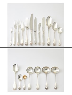 Lot 155 - Assembled Victorian Sterling Silver "Shell and Thread" Pattern Flatware Service