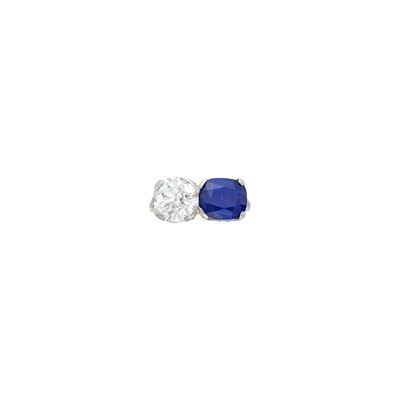 Lot 298 - White Gold, Sapphire and Diamond 'Toi et Moi' Ring