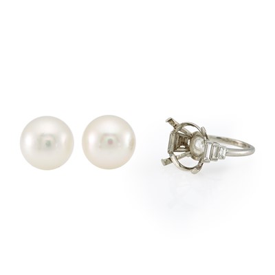 Lot 2240 - Platinum and Diamond Ring Mounting and Pair of South Sea Cultured Pearls