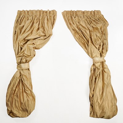 Lot 645 - Three Pairs of Mark Hampton Curtains