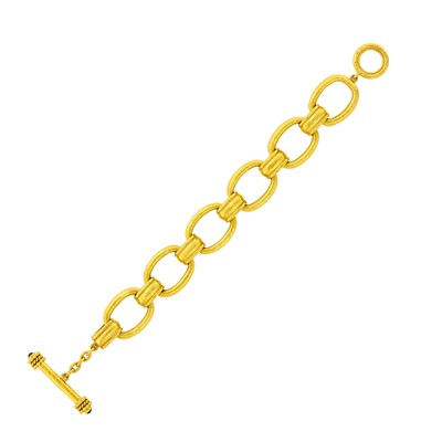 Lot 1003 - Elizabeth Locke Hammered Gold Link Toggle Bracelet