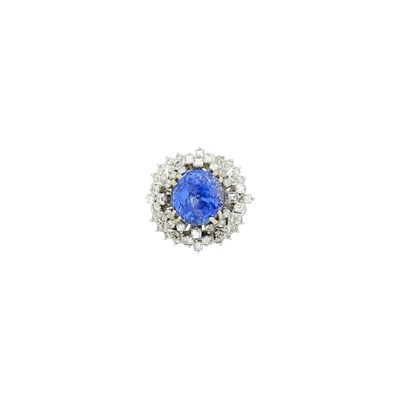 Lot 109 - White Gold, Sapphire and Diamond Ring