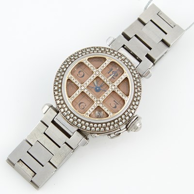 Lot 172 - Ladys Diamond Grill Case Bracelet Watch, 176 diamonds about 2 cts., Pasha de Cartier, Automatic,    35 mm, Metal