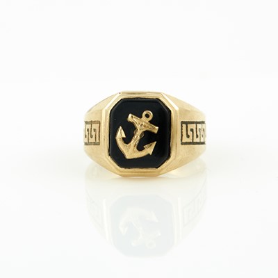 Lot 206 - Gold and Stone Ring, 14K 5 dwt. all