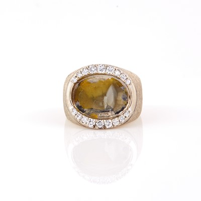 Lot 272 - Diamond Ring, 18 diamonds about 0.50 ct., 14K 10 dwt., stone missing