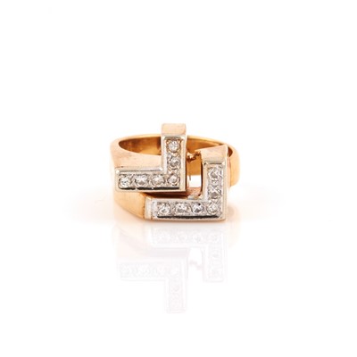 Lot 277 - Diamond Ring, 12 diamonds, 14K 7 dwt.