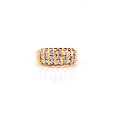 Lot 319 - Diamond Ring, 21 diamonds about 0.75 ct., 10K 3 dwt.