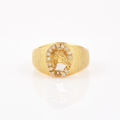 Lot 340 - Diamond Ring, 18K 6 dwt.