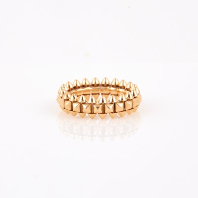 Lot 373 - Gold Ring, 18K 5 dwt., signed Cartier