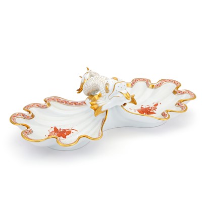 Lot 131 - Herend Porcelain "Chinese Bouquet Rust" Pattern Dolphin-Form Double Serving Dish