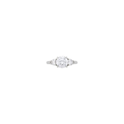 Lot 1136 - Tiffany & Co. Platinum and Diamond Ring