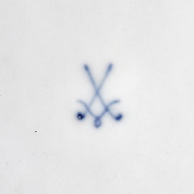 Lot 139 - Porcelain Plate from the Order of St. Andrew the First-Called Service