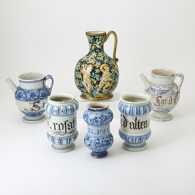Lot 426 - Group of Continental Blue and White Majolica Tablewares