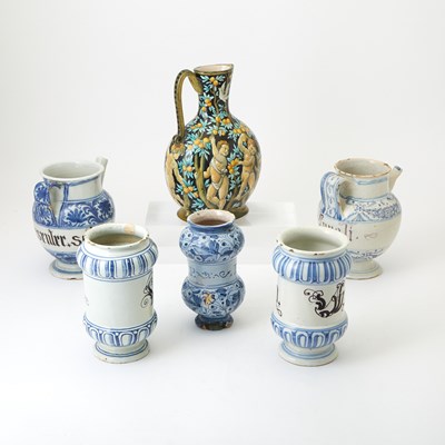Lot 426 - Group of Continental Blue and White Majolica Tablewares