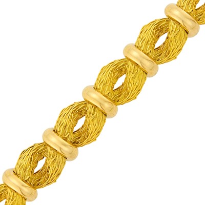 Lot 1215 - Gold Link Bracelet