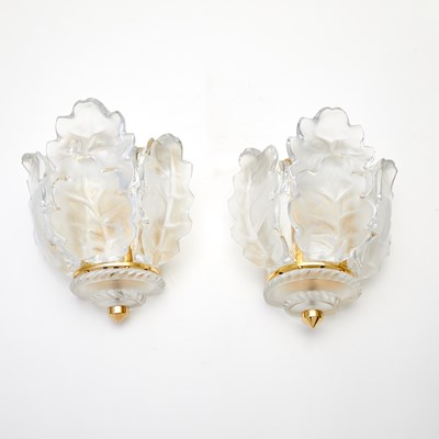 Lot 379 - Pair of Lalique Molded Glass "Chene" / Oak Leaf Pattern Wall Sconces