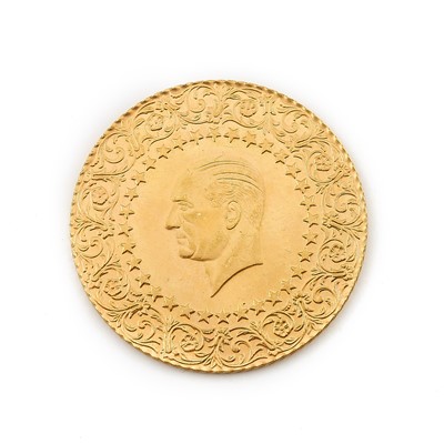 Lot 1064 - Turkey 1973 500 Kurush De Luxe Gold Coin