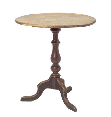 Lot 220 - Queen Anne Pine and Maple Country Tea Table