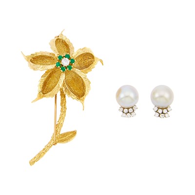 Lot 1237 - Gold, Emerald and Diamond Flower Pin and Pair of Cultured Pearl and Diamond Earrings