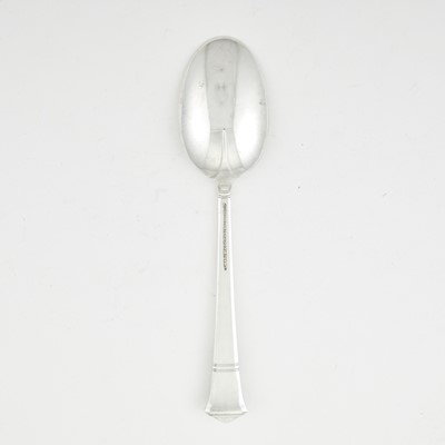 Lot 179 - Tiffany & Co. Sterling Silver "Windham" Pattern Flatware Service