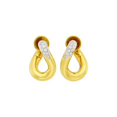 Lot 13 - Pomelatto Pair of Gold and Diamond Hoop Earclips