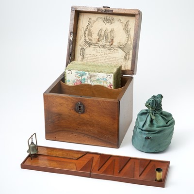 Lot 378 - A French early nineteenth-century boxed Lotto game