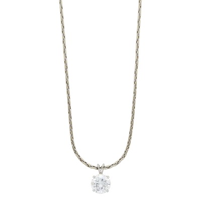 Lot 72 - White Gold and Round Diamond Pendant with Chain Necklace