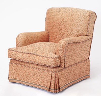 Lot 364 - Upholstered Club Chair