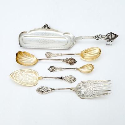 Lot 223 - Group of American Silver and Parcel Gilt Serving Pieces with Bust Terminals