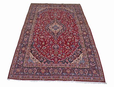 Lot 421 - Kashan Carpet