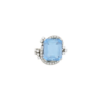 Lot 1079 - Platinum, Aquamarine and Diamond Ring