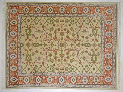 Lot 339 - Indo-Mahal Carpet