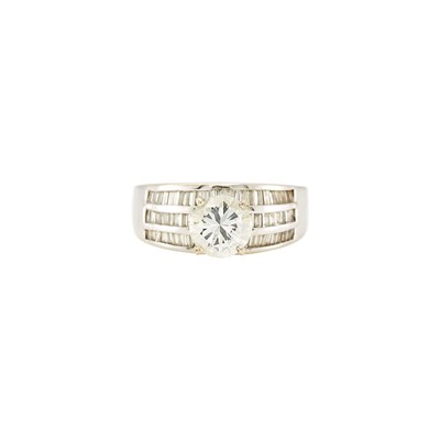 Lot 2239 - White Gold and Diamond Ring