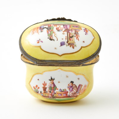 Lot 185 - Meissen Porcelain Snuff Box