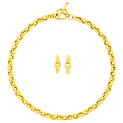 Lot 167 - Gold Link Necklace with Gold and Diamond Toggle Clasp and Pair of Link Earrings