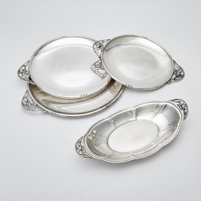 Lot 337 - Suite of American Sterling Silver Serving Trays