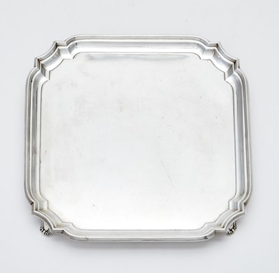 Lot 224 - Elizabeth II Sterling Silver Salver