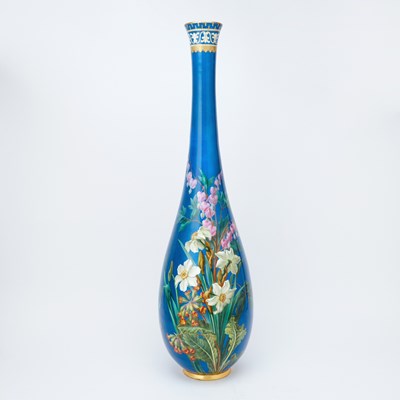 Lot 565 - Important Russian Porcelain Vase