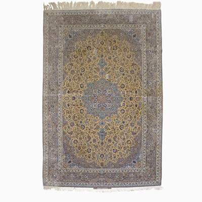 Lot 794 - Silk Warp Isfahan Carpet