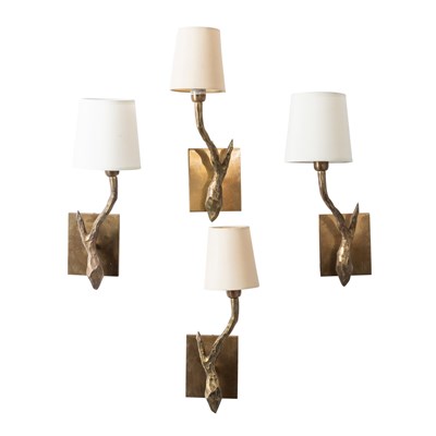 Lot 847 - Set of Four Vaughan Designs Gilt-Brass Single-Arm Wall Lights