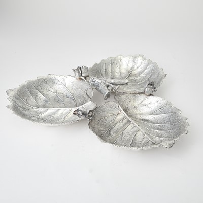 Lot 104 - Gianmaria Buccellati Sterling Silver Leaf-Form Dish