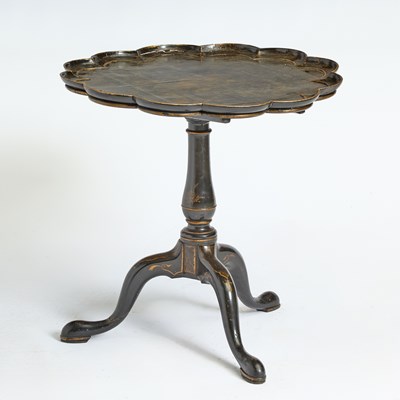 Lot 207 - Victorian Black and Gilt Japanned Tripod Table