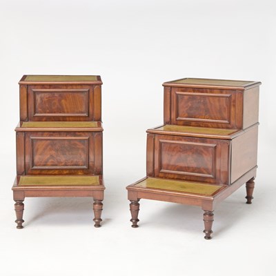 Lot 515 - Pair of Regency Mahogany Gilt-Tooled Green Leather-Lined Library Steps