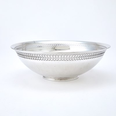 Lot 238 - Tiffany & Co Sterling Silver Bowl