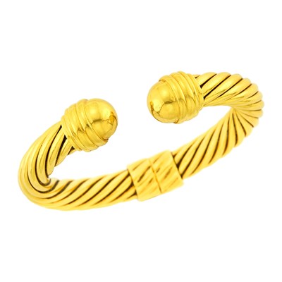 Lot 1002 - David Yurman Fluted Gold Bangle Bracelet
