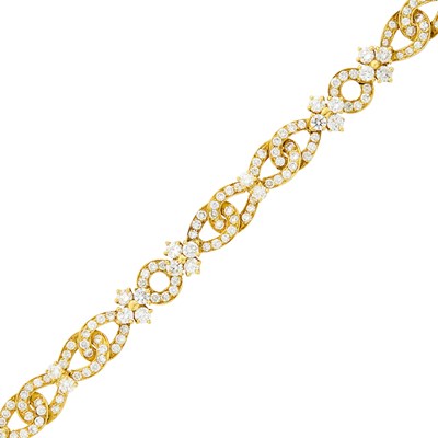Lot 135 - Van Cleef & Arpels Gold and Diamond Bracelet