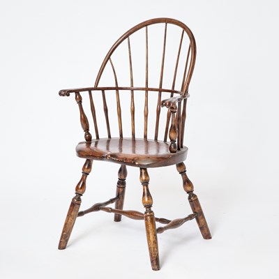 Lot 405 - Maple, Ash and Pine Sack-Back Windsor Chair