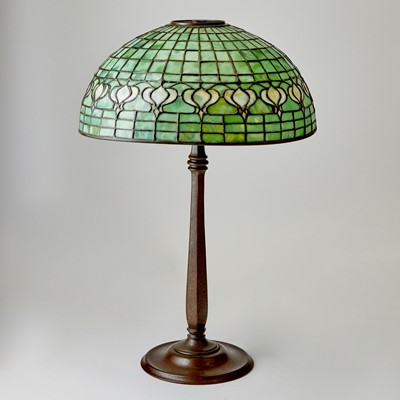 Lot 740 - Tiffany Studios Bronze and Leaded Glass "Pomegranate" Table Lamp
