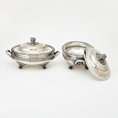 Lot 294 - Pair of Tiffany & Co. Sterling Silver Covered Tureens