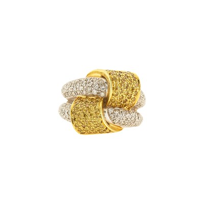 Lot 1018 - Gregg Ruth Two-Color Gold, Colored Diamond and Diamond Ring